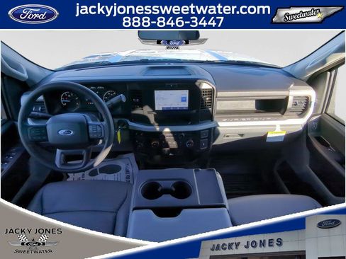 New 2026 Ford F250 XL AWD/4WD image 13