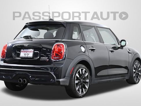 Certified 2024 MINI Cooper S image 10