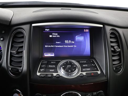 Used 2017 INFINITI QX50 AWD image 27