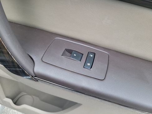 Used 2015 GMC Acadia Denali AWD/4WD image 30