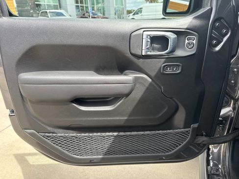 New 2026 Jeep Gladiator Mojave AWD/4WD image 18