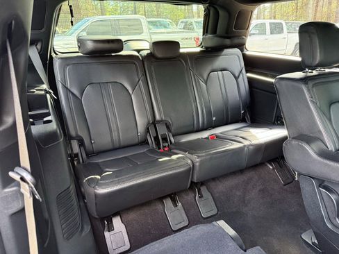 Used 2021 Ford Expedition Limited AWD/4WD image 36