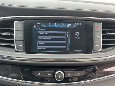 Used 2018 Buick Enclave Premium w/ Trailering Package image 42