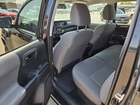 Certified 2023 Toyota Tacoma SR AWD/4WD image 15