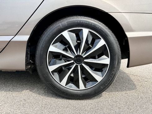 Used 2009 Honda Civic LX image 34