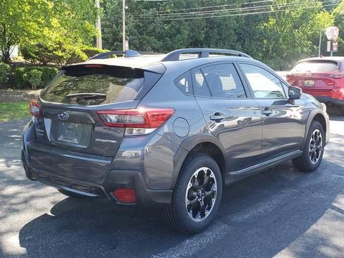 Used 2022 Subaru Crosstrek 2.0i Premium AWD/4WD image 3