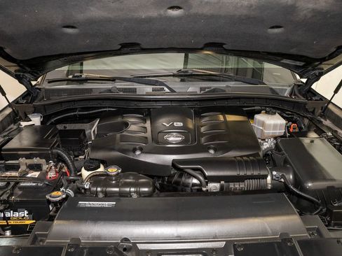 Used 2018 Nissan Armada SL w/ Moonroof Package image 23