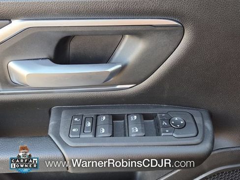 Used 2025 RAM 1500 Big Horn AWD/4WD image 32