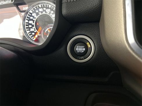 Used 2022 RAM 2500 Laramie image 17