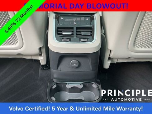 Certified 2025 Volvo XC90 T8 Plus w/ Protection Package AWD/4WD image 36