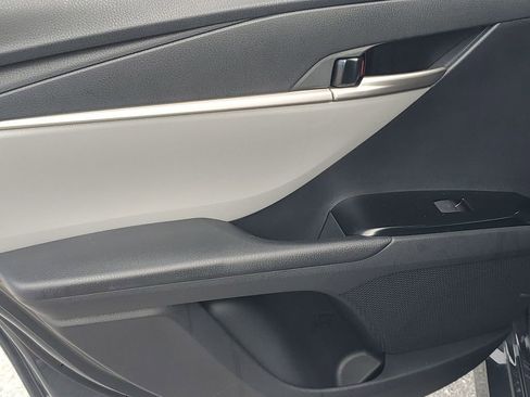 Certified 2025 Toyota Camry SE image 41