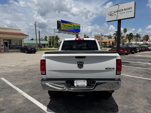 Used 2014 RAM 2500 Tradesman w/ Chrome Appearance Group AWD/4WD image 6