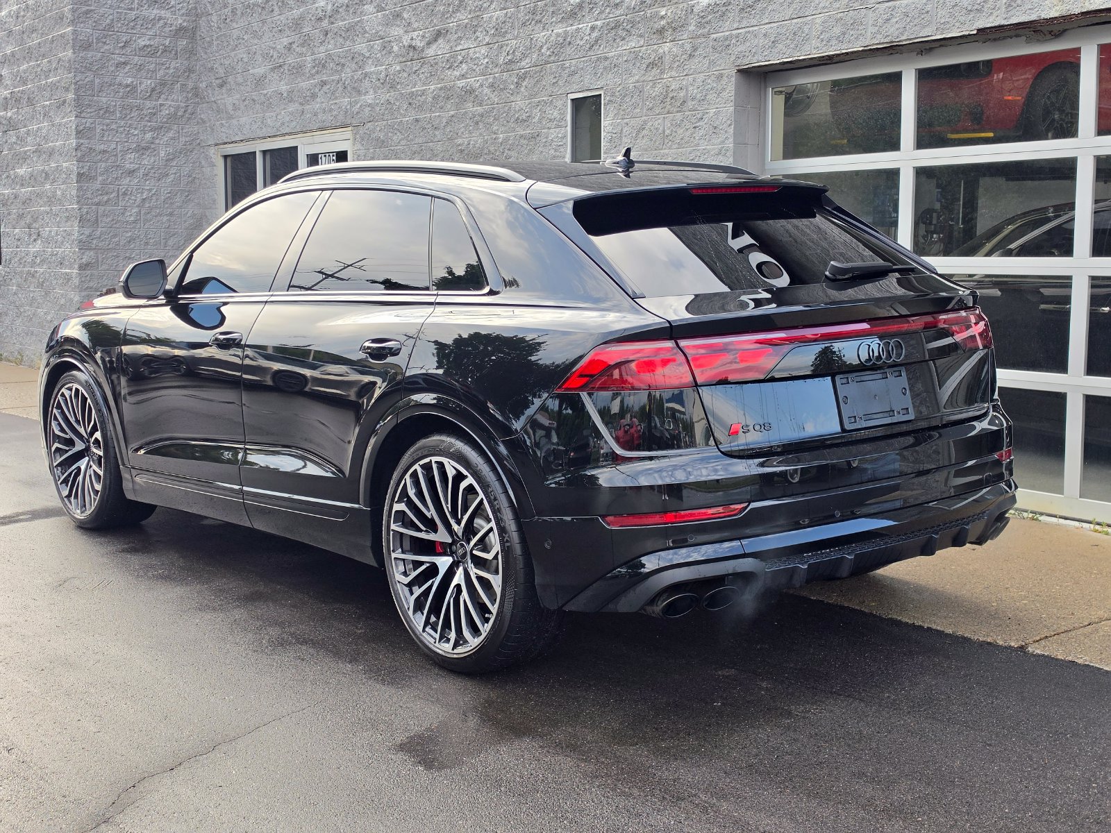 Used 2024 Audi SQ8 Prestige AWD/4WD image 5