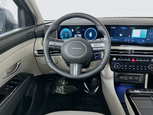 New 2026 Hyundai Tucson Limited image 24