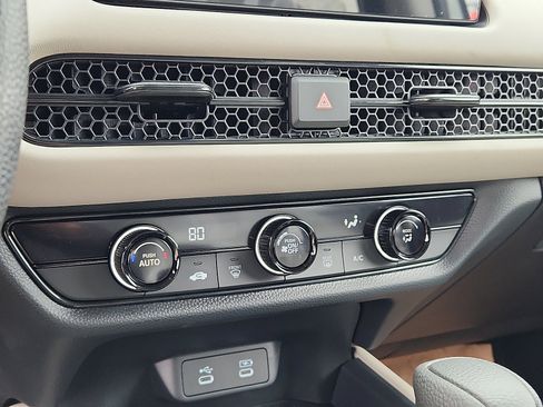 New 2026 Honda HR-V LX image 11