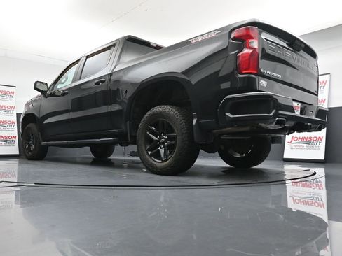 Used 2021 Chevrolet Silverado 1500 LT Trail Boss AWD/4WD image 31