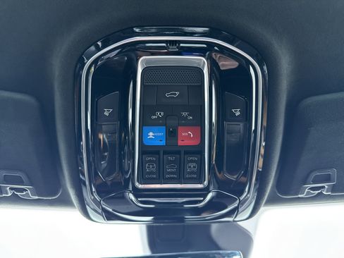 Used 2022 Jeep Grand Cherokee Summit image 35