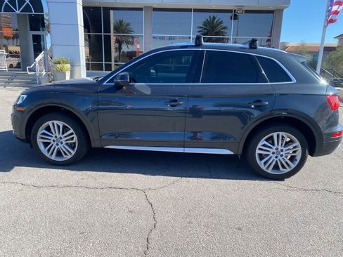 Used 2019 Audi Q5 2.0T Premium Plus w/ Premium Plus Package AWD/4WD image 9