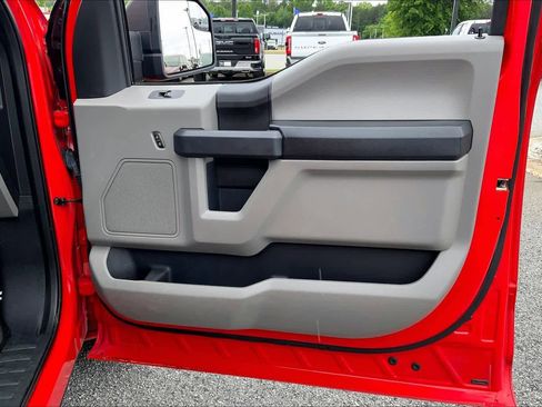 Used 2018 Ford F150 XL w/ Equipment Group 101A Mid RWD image 22