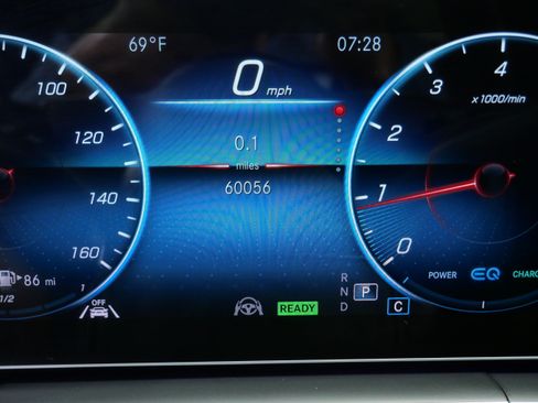 Used 2022 Mercedes-Benz GLS 580 4MATIC image 32
