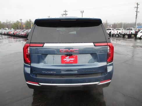 Used 2025 GMC Yukon Elevation w/ Elevation Premium Package image 7