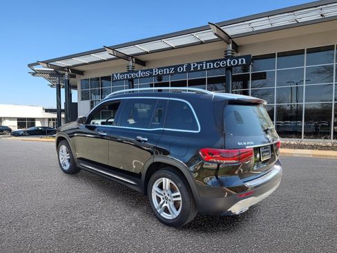 Certified 2022 Mercedes-Benz GLB 250 4MATIC image 5