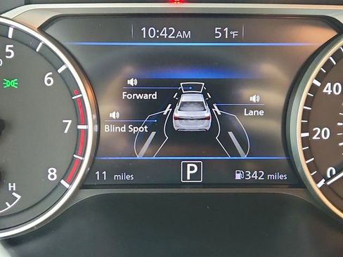 Used 2025 Nissan Sentra SV w/ All-Weather Package FWD image 21