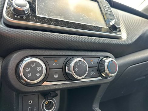 Certified 2022 Nissan Kicks S FWD image 45