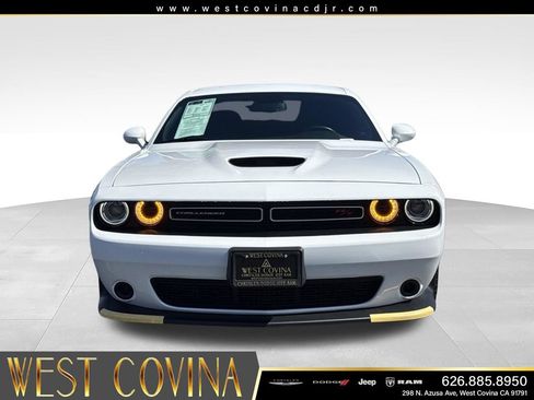 Used 2023 Dodge Challenger R/T RWD image 3