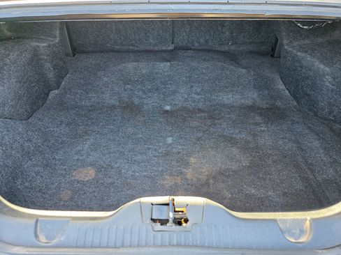 Used 2012 Ford Mustang Premium image 7