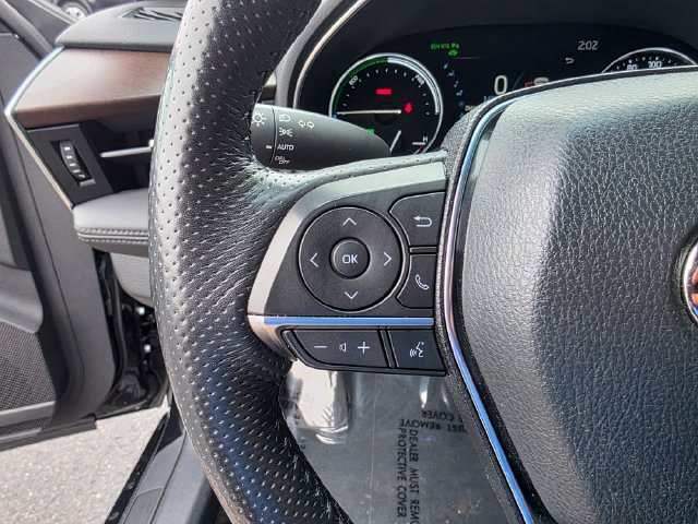 Used 2022 Toyota Avalon Limited w/ Advanced Safety Package FWD image 28