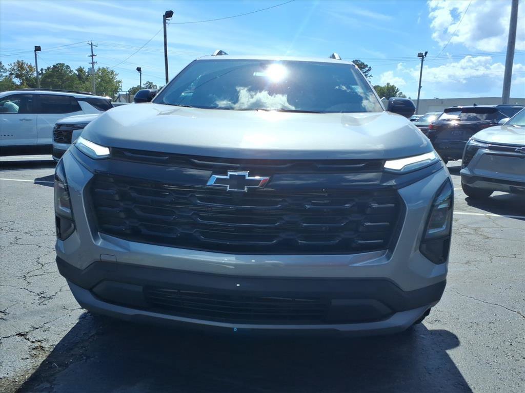 New 2027 Chevrolet Equinox LT w/ Midnight Edition FWD image 9