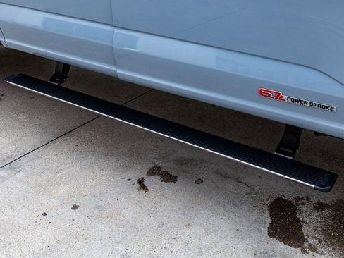 Used 2025 Ford F350 Platinum image 13