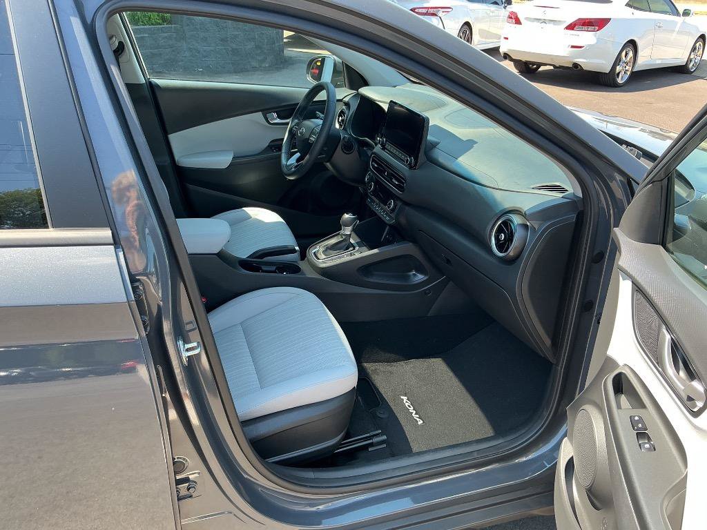 Used 2023 Hyundai Kona SEL w/ Convenience Package FWD image 13