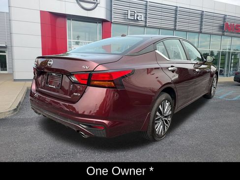Certified 2024 Nissan Altima 2.5 SV w/ SV Premium Package AWD/4WD image 11