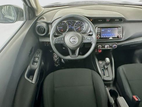 New 2025 Nissan Kicks Play S FWD image 23