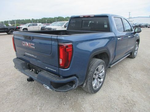 New 2026 GMC Sierra 1500 Denali w/ Denali Reserve Package AWD/4WD image 4