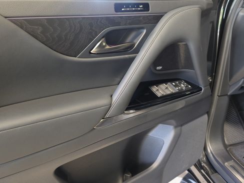 New 2026 Lexus LX 600 4WD w/ Luxury Package image 11