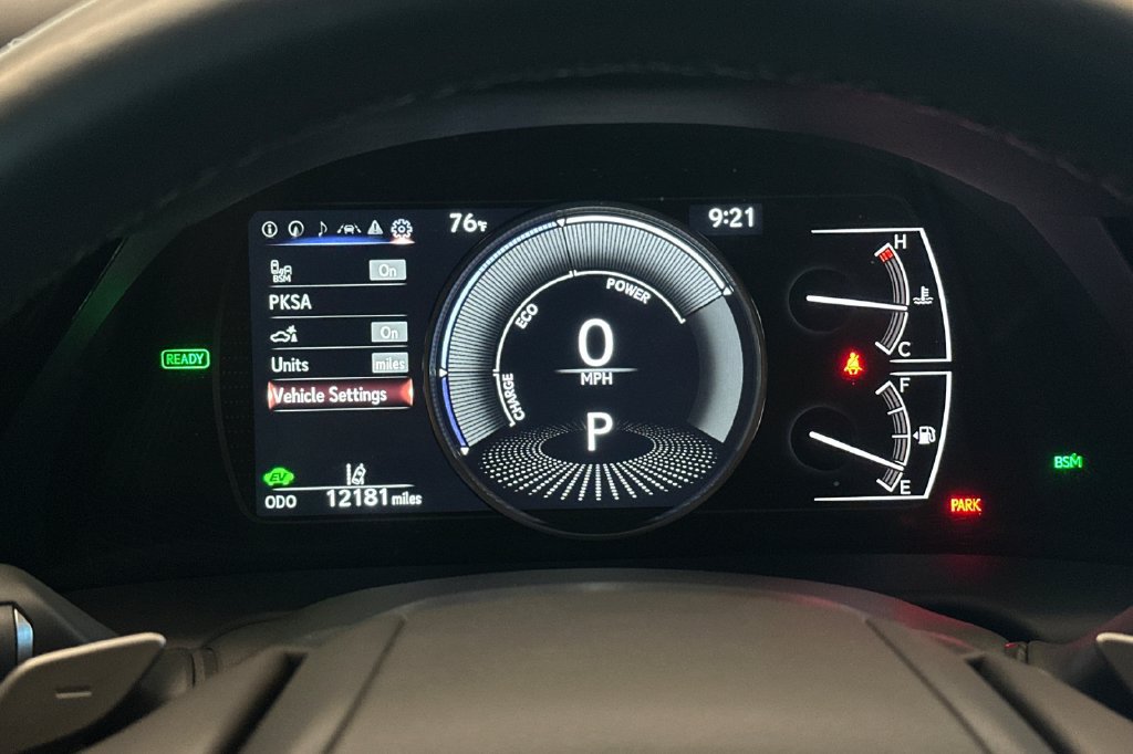 Certified 2025 Lexus ES 300h w/ Premium Package FWD image 23