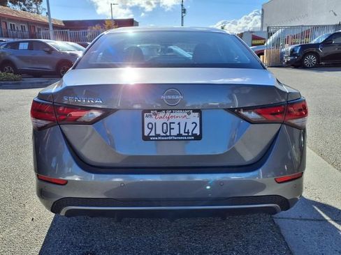 Used 2024 Nissan Sentra S FWD image 21