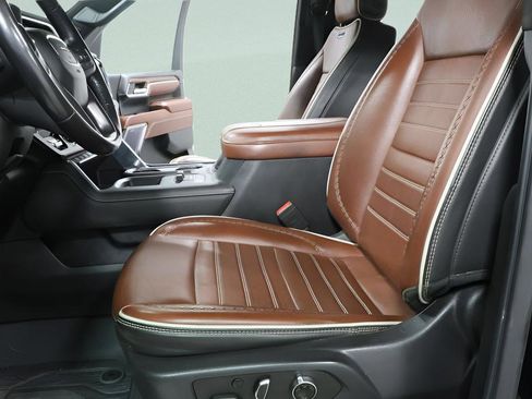 Used 2024 GMC Sierra 2500 Denali Ultimate image 21