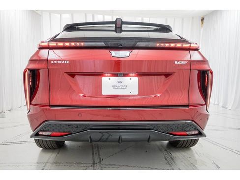 New 2026 Cadillac Lyriq V w/ Exterior Carbon Fiber Package image 6