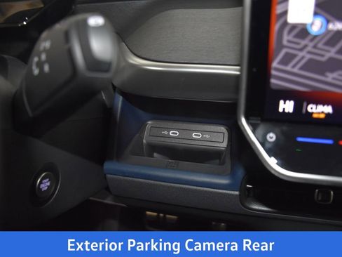 New 2025 Volkswagen ID. Buzz Pro S image 18