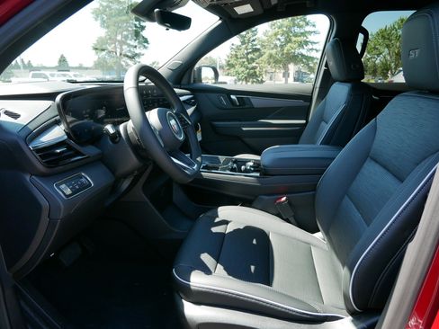 New 2026 Buick Enclave Sport Touring w/ Power Package image 3