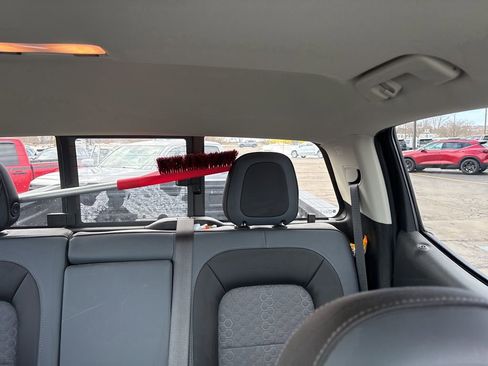 Used 2022 Chevrolet Colorado Z71 image 13