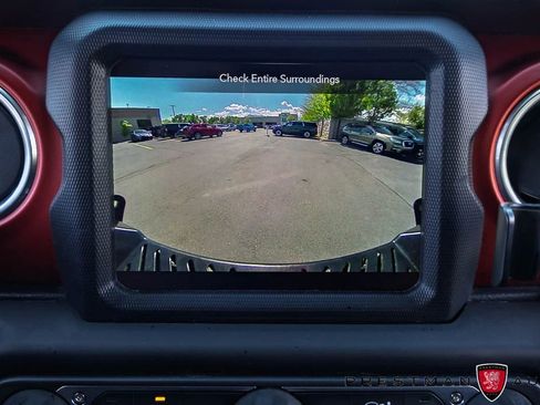 Used 2018 Jeep Wrangler Unlimited Rubicon AWD/4WD image 38