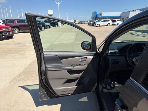 Used 2016 Honda Odyssey EX-L image 10