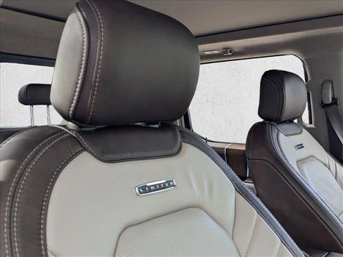 Used 2019 Ford F350 Limited image 17