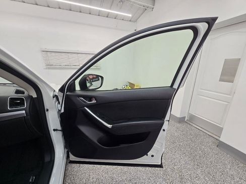 Used 2016 MAZDA CX-5 Touring FWD image 30