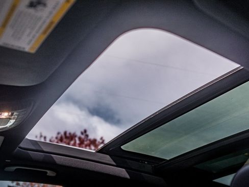 Used 2022 Mercedes-Benz GLE 350 4MATIC image 29